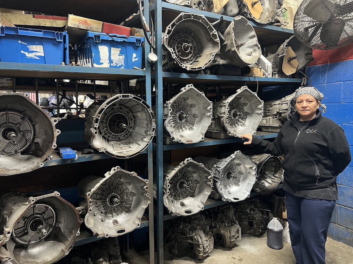 MZM Auto Transmissions Inc work bay